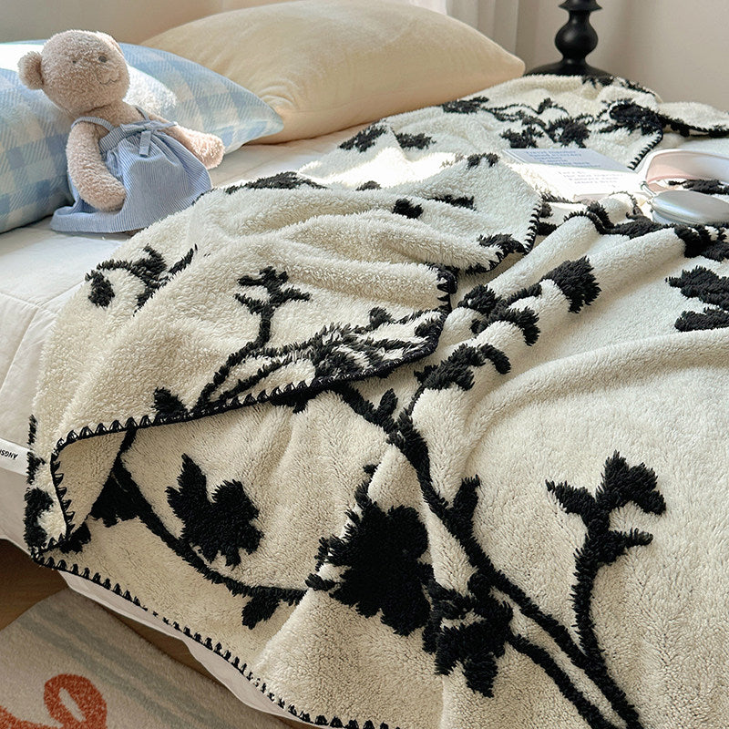 Everyday French Fleece Blanket Thick Coral Milk Velvet Sofa Throw